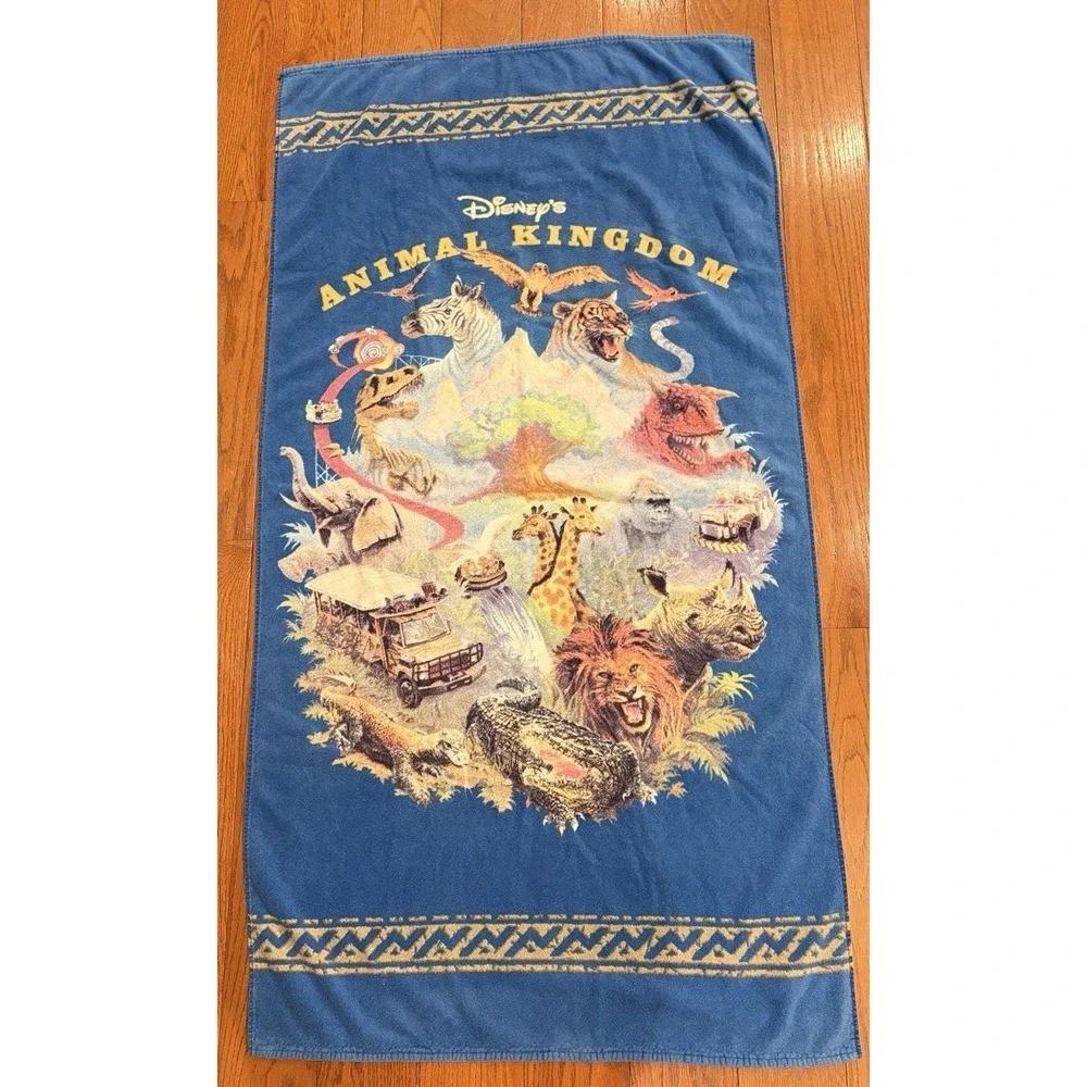 Vintage Disney Animal Kingdom Animals Beach Towel
